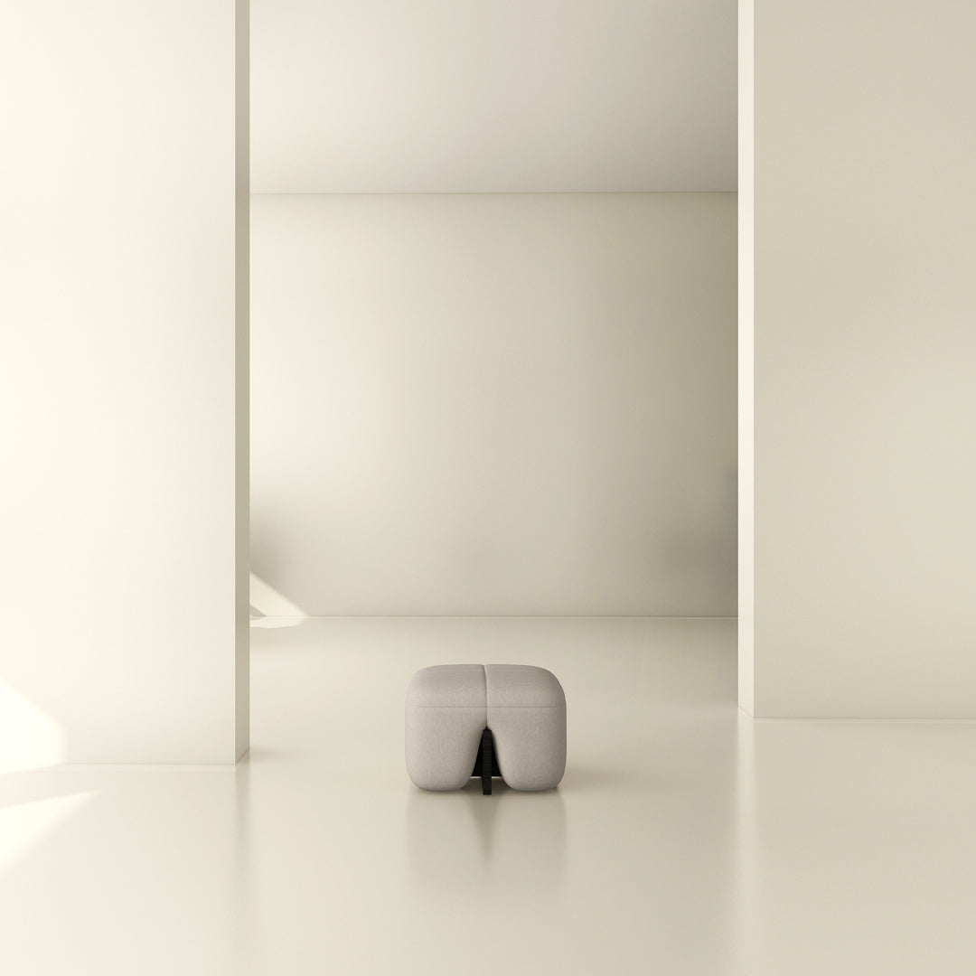Miles Pouffe