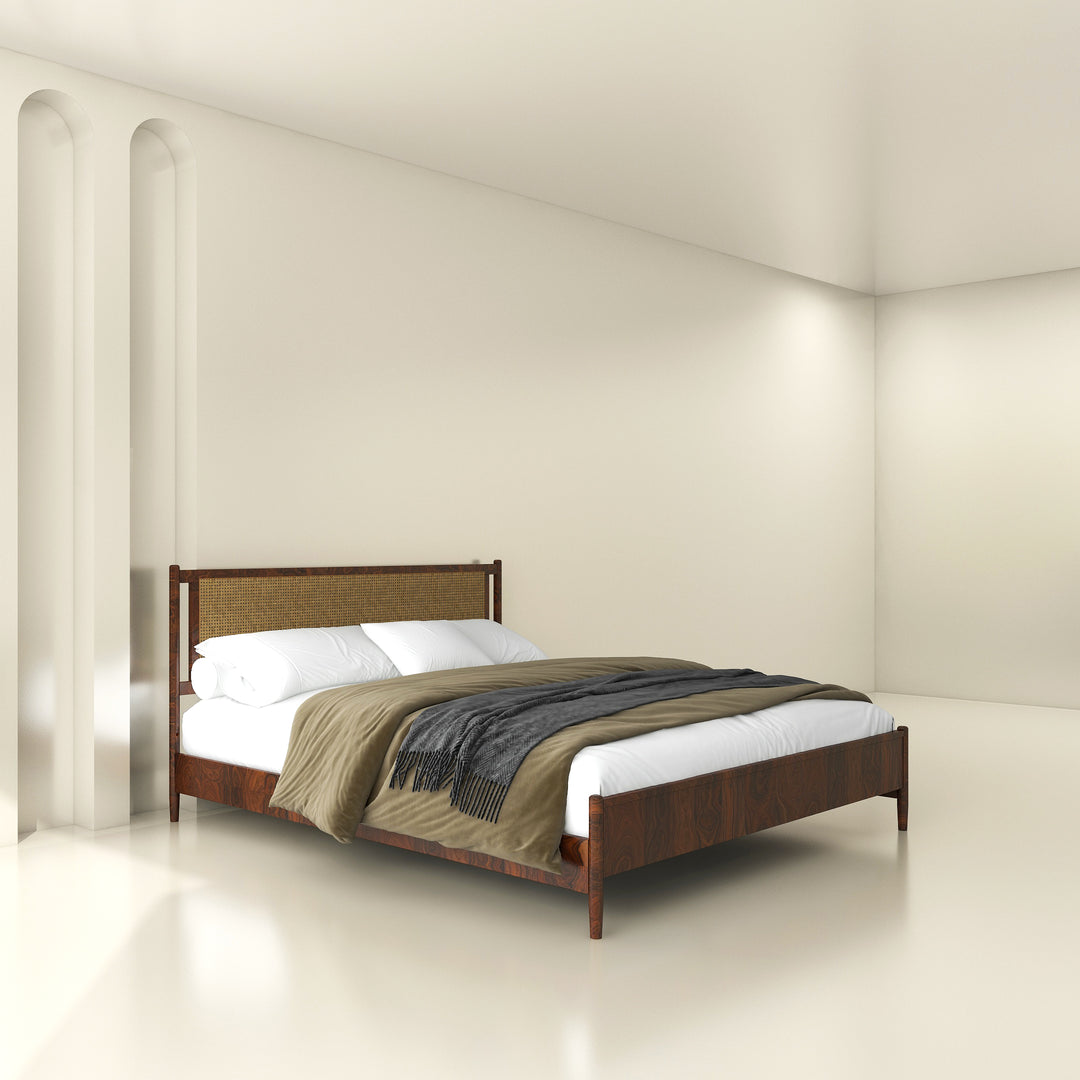 Daniel Bed