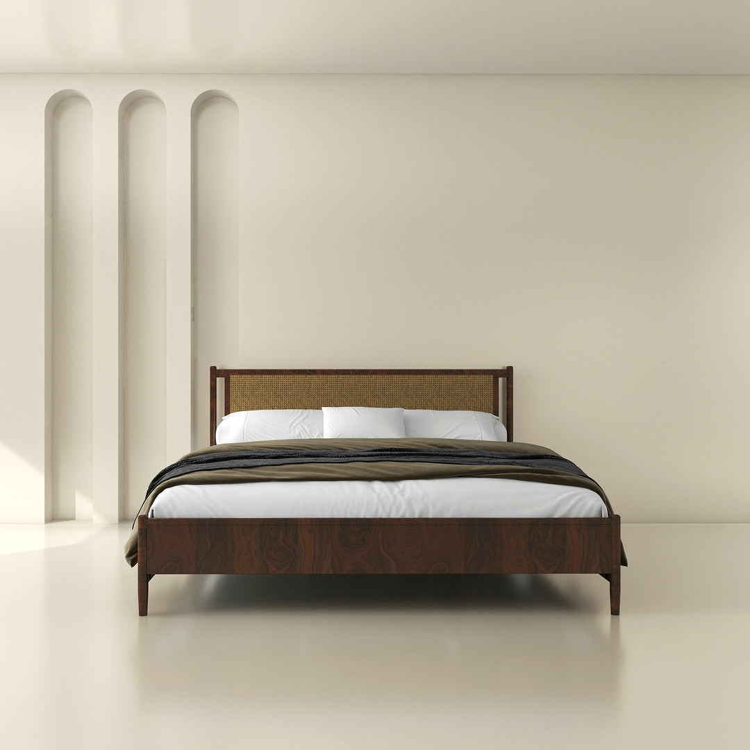 Daniel Bed